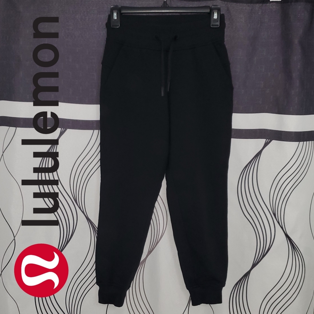 Lululemon Warm Down Jogger Pants  Size 2